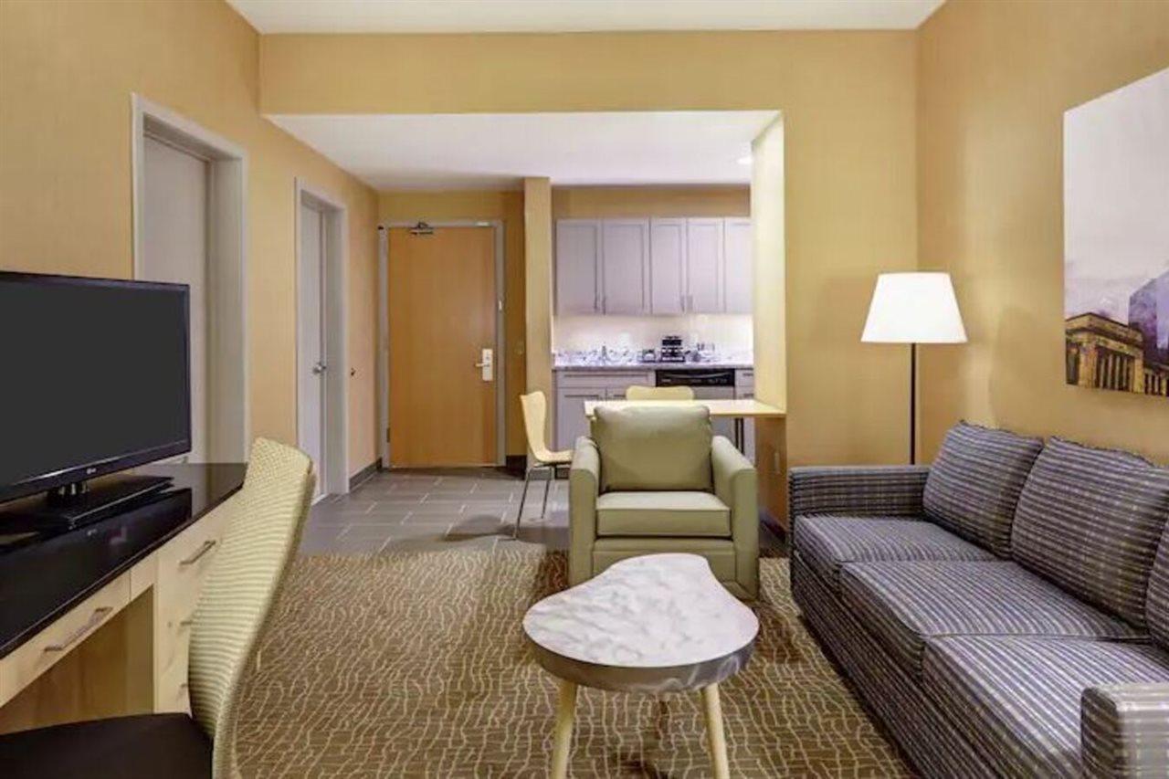 Doubletree By Hilton Hotel Philadelphia Center City Ngoại thất bức ảnh