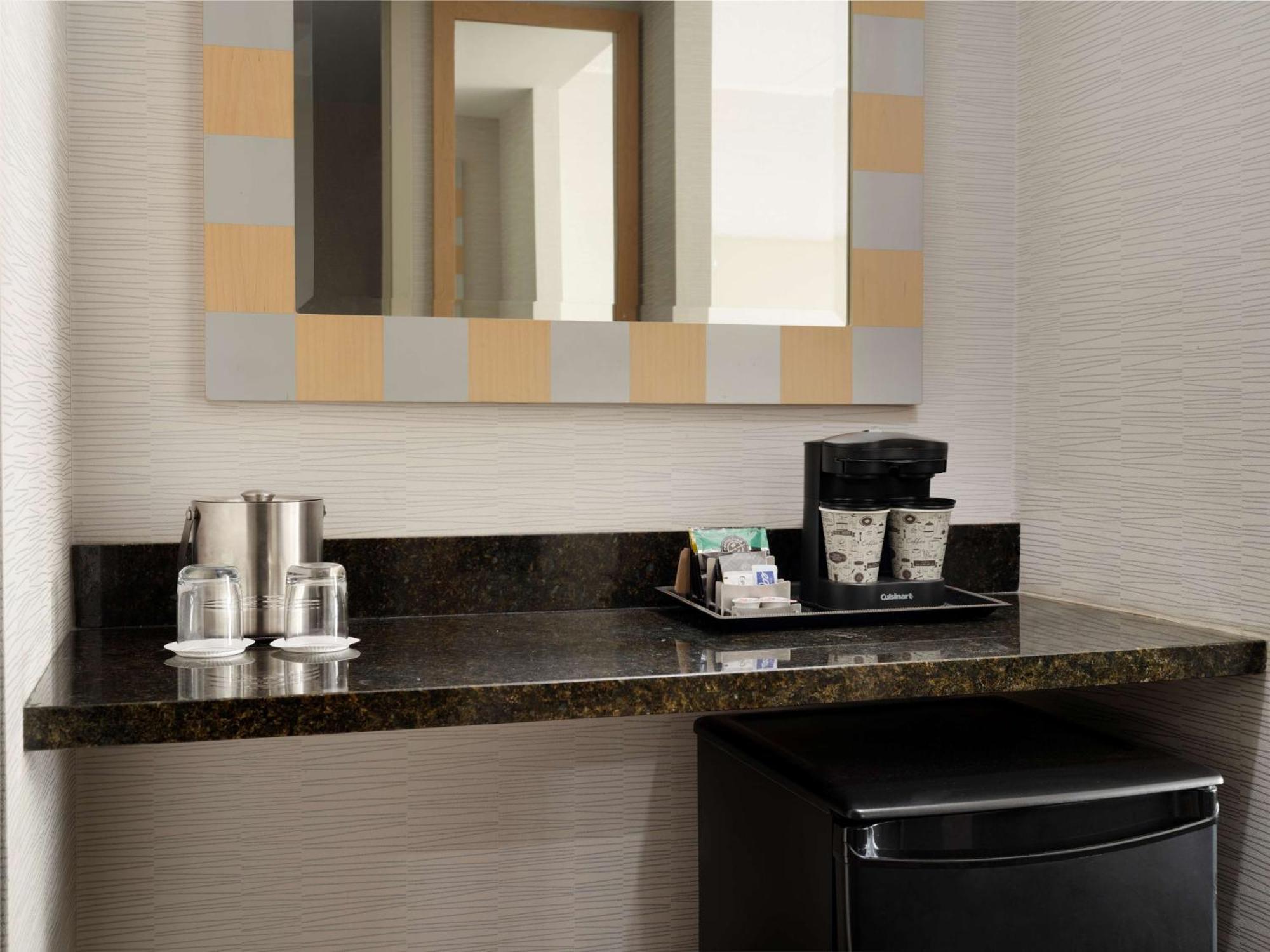 Doubletree By Hilton Hotel Philadelphia Center City Ngoại thất bức ảnh