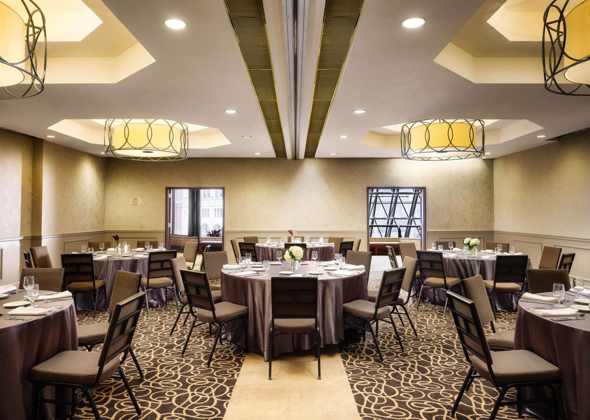 Doubletree By Hilton Hotel Philadelphia Center City Ngoại thất bức ảnh